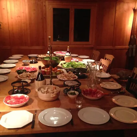 Nidus Montis בקתה